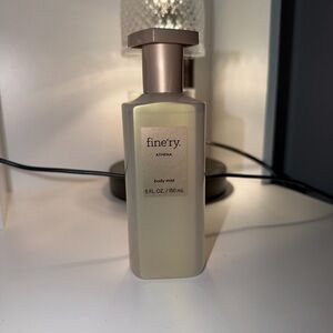 finery. Athena Body Mist — Pearl Beige